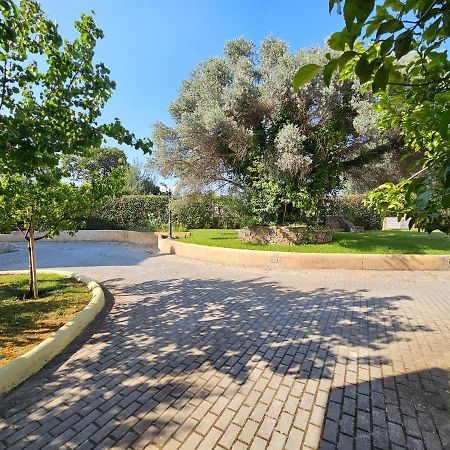 Markópoulon Honeywell Inn מראה חיצוני תמונה