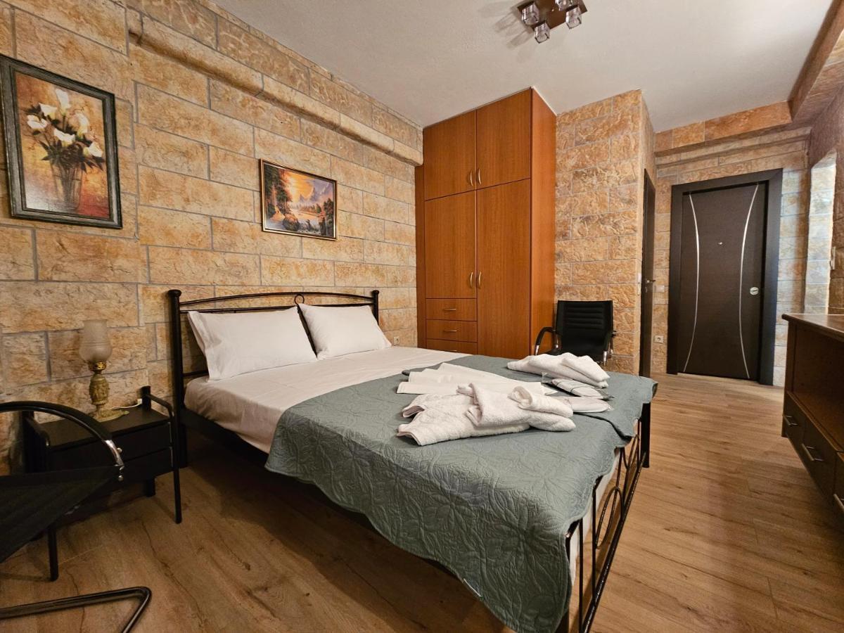 Markópoulon Honeywell Inn מראה חיצוני תמונה