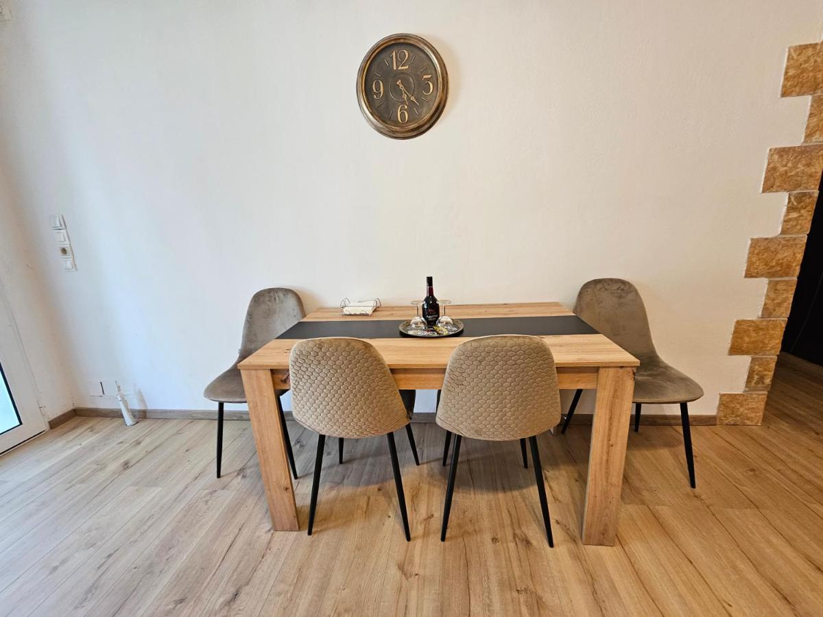 Markópoulon Honeywell Inn מראה חיצוני תמונה