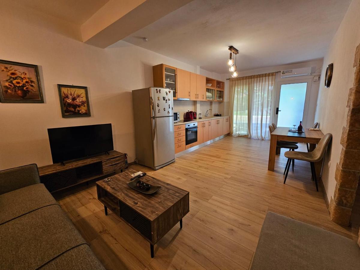 Markópoulon Honeywell Inn מראה חיצוני תמונה